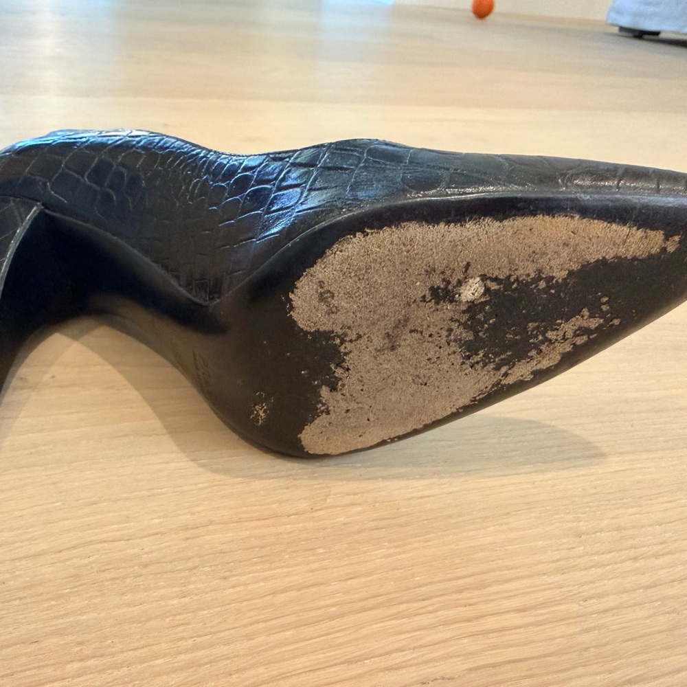 Prada Black Croc-Embossed Pointed Toe Heels - Picture 3 of 3